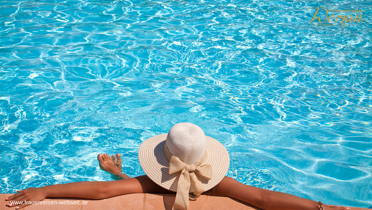 6_Frauenreise-Mallorca_CM-Hotel-Mallorca-Palace-Sa-Coma_Indoorpool_CanvaAbElenaGettyImagesPro