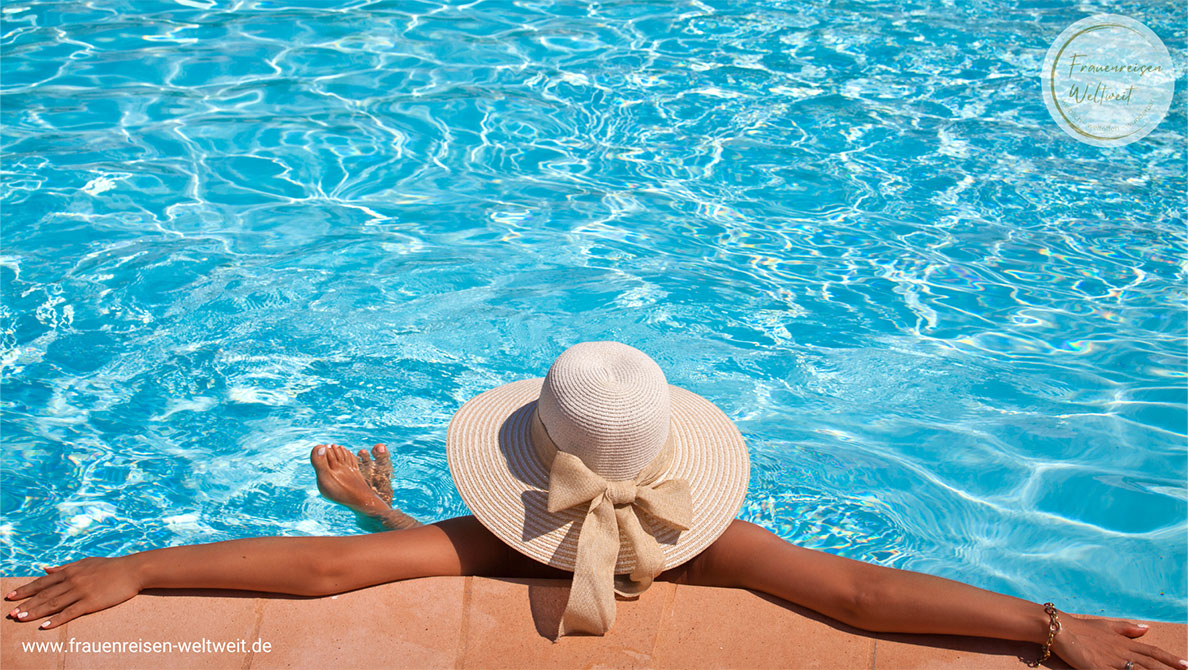 6_Frauenreise-Mallorca_CM-Hotel-Mallorca-Palace-Sa-Coma_Indoorpool_CanvaAbElenaGettyImagesPro