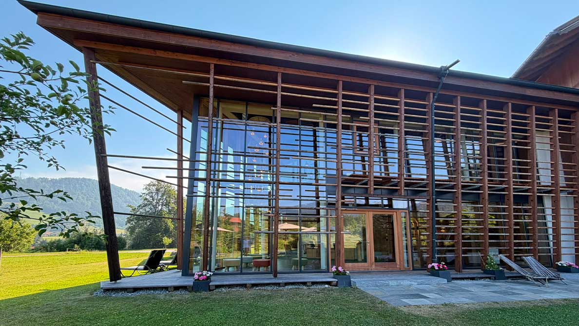LongevityRetreat_Deutschland_GutSteinbach_Aussen_Spa
