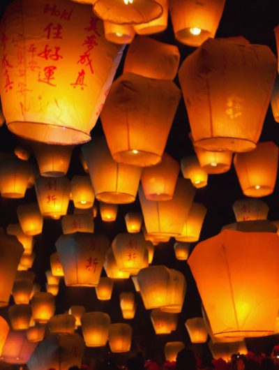 Frauenreise-Taiwan-erleben_Himmelslaternen_Canva_DAPA-Images